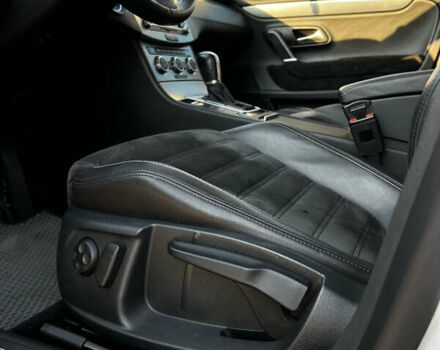 Белый Фольксваген CC / Passat CC, объемом двигателя 2 л и пробегом 131 тыс. км за 16900 $, фото 9 на Automoto.ua