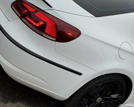 Белый Фольксваген CC / Passat CC, объемом двигателя 1.98 л и пробегом 177 тыс. км за 12000 $, фото 28 на Automoto.ua