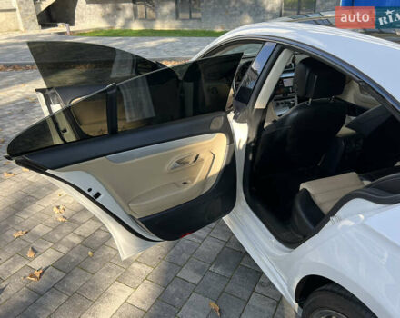 Білий Фольксваген CC / Passat CC, об'ємом двигуна 1.98 л та пробігом 231 тис. км за 12900 $, фото 23 на Automoto.ua