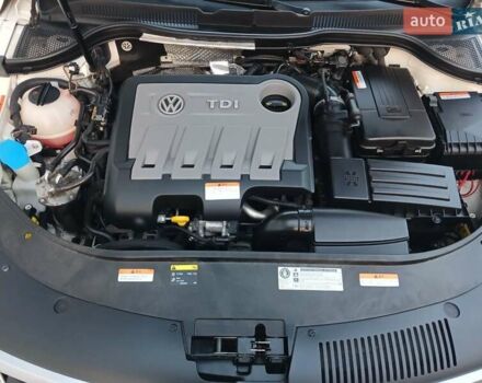 Белый Фольксваген CC / Passat CC, объемом двигателя 1.97 л и пробегом 165 тыс. км за 15700 $, фото 46 на Automoto.ua