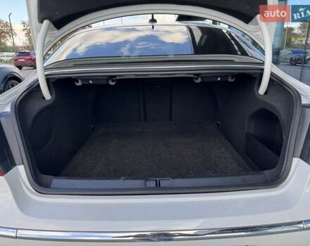 Белый Фольксваген CC / Passat CC, объемом двигателя 1.98 л и пробегом 159 тыс. км за 11500 $, фото 37 на Automoto.ua