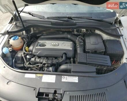 Фольксваген CC / Passat CC 2015 в Львове на Automoto.ua Белый Фольксваген CC / Passat CC, объемом двигателя 1.98 л и пробегом 191 тыс. км за 2000 $, фото 10 на Automoto.ua