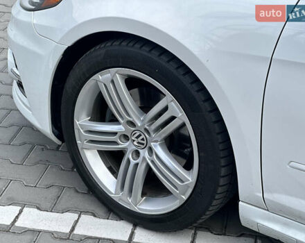 Фольксваген CC / Passat CC 2015 в Могилев-Подольском на Automoto.ua Белый Фольксваген CC / Passat CC, объемом двигателя 1.98 л и пробегом 209 тыс. км за 11500 $, фото 25 на Automoto.ua