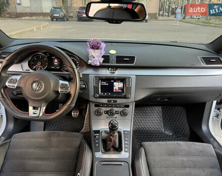 Белый Фольксваген CC / Passat CC, объемом двигателя 1.97 л и пробегом 81 тыс. км за 17500 $, фото 17 на Automoto.ua