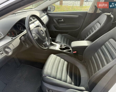 Белый Фольксваген CC / Passat CC, объемом двигателя 2 л и пробегом 73 тыс. км за 12500 $, фото 19 на Automoto.ua