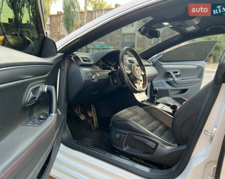 Белый Фольксваген CC / Passat CC, объемом двигателя 1.97 л и пробегом 81 тыс. км за 17500 $, фото 15 на Automoto.ua