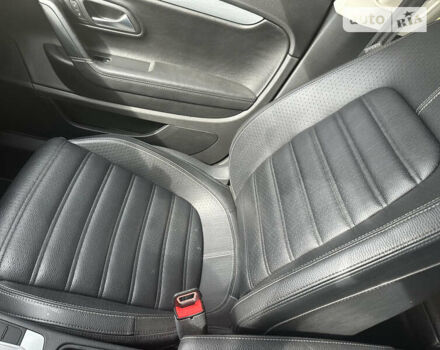 Белый Фольксваген CC / Passat CC, объемом двигателя 1.98 л и пробегом 181 тыс. км за 13000 $, фото 3 на Automoto.ua