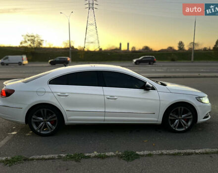 Белый Фольксваген CC / Passat CC, объемом двигателя 1.97 л и пробегом 147 тыс. км за 15299 $, фото 7 на Automoto.ua