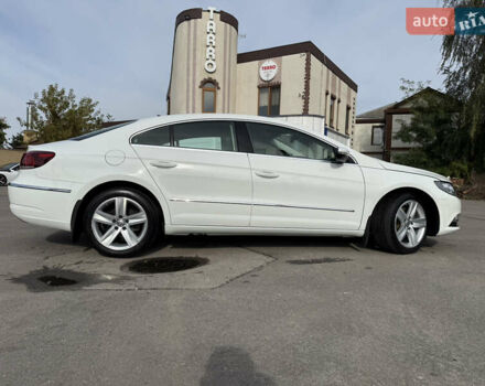 Белый Фольксваген CC / Passat CC, объемом двигателя 2 л и пробегом 73 тыс. км за 12500 $, фото 12 на Automoto.ua