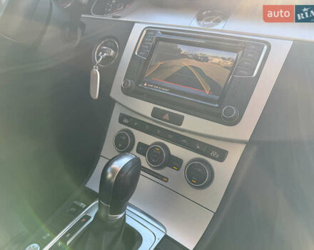 Белый Фольксваген CC / Passat CC, объемом двигателя 2 л и пробегом 73 тыс. км за 12500 $, фото 9 на Automoto.ua