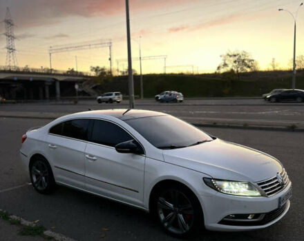 Белый Фольксваген CC / Passat CC, объемом двигателя 1.97 л и пробегом 147 тыс. км за 15299 $, фото 6 на Automoto.ua