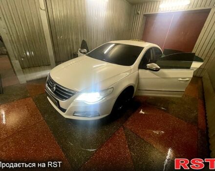 Білий Фольксваген CC, об'ємом двигуна 1.8 л та пробігом 190 тис. км за 9500 $, фото 4 на Automoto.ua