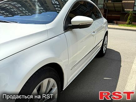 Белый Фольксваген CC, объемом двигателя 2 л и пробегом 265 тыс. км за 7600 $, фото 1 на Automoto.ua