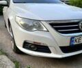 Білий Фольксваген CC, об'ємом двигуна 2 л та пробігом 139 тис. км за 10000 $, фото 1 на Automoto.ua
