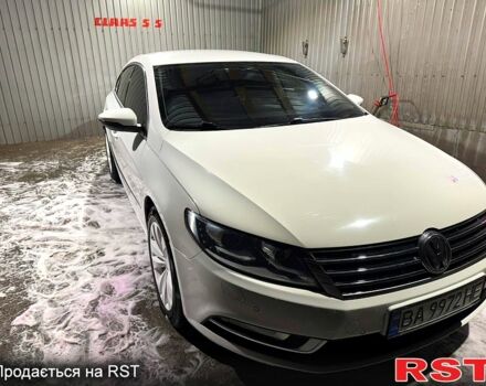 Белый Фольксваген CC, объемом двигателя 2 л и пробегом 215 тыс. км за 11300 $, фото 3 на Automoto.ua