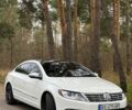 Білий Фольксваген CC, об'ємом двигуна 2 л та пробігом 246 тис. км за 9600 $, фото 4 на Automoto.ua