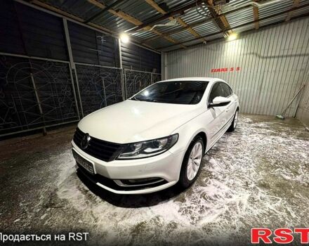 Белый Фольксваген CC, объемом двигателя 2 л и пробегом 215 тыс. км за 11300 $, фото 1 на Automoto.ua