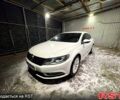 Белый Фольксваген CC, объемом двигателя 2 л и пробегом 215 тыс. км за 11300 $, фото 1 на Automoto.ua