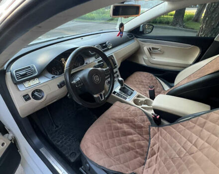 Фольксваген CC / Passat CC 2012 в Сумах на Automoto.ua Белый Фольксваген CC / Passat CC, объемом двигателя 2 л и пробегом 185 тыс. км за 14000 $, фото 8 на Automoto.ua