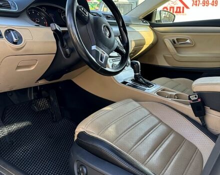 Білий Фольксваген CC, об'ємом двигуна 2 л та пробігом 185 тис. км за 8800 $, фото 7 на Automoto.ua