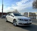 Білий Фольксваген CC, об'ємом двигуна 2 л та пробігом 185 тис. км за 8800 $, фото 2 на Automoto.ua