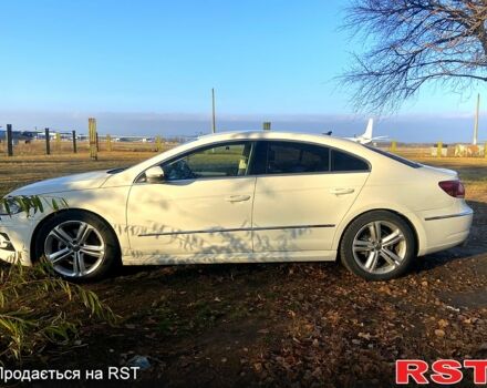 Белый Фольксваген CC, объемом двигателя 2 л и пробегом 252 тыс. км за 10500 $, фото 2 на Automoto.ua