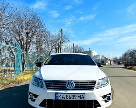 Білий Фольксваген CC, об'ємом двигуна 2 л та пробігом 227 тис. км за 12800 $, фото 1 на Automoto.ua