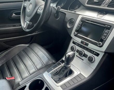 Белый Фольксваген CC, объемом двигателя 2 л и пробегом 217 тыс. км за 11700 $, фото 8 на Automoto.ua