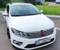 Белый Фольксваген CC / Passat CC, объемом двигателя 2 л и пробегом 124 тыс. км за 9600 $, фото 1 на Automoto.ua