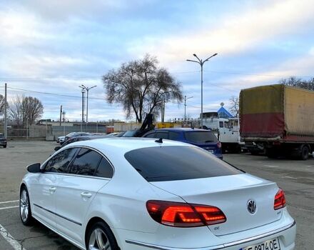 Белый Фольксваген CC, объемом двигателя 2 л и пробегом 173 тыс. км за 12000 $, фото 2 на Automoto.ua