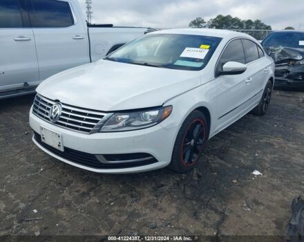 Белый Фольксваген CC, объемом двигателя 2 л и пробегом 204 тыс. км за 8900 $, фото 2 на Automoto.ua