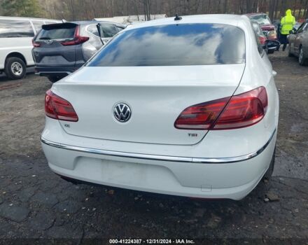 Белый Фольксваген CC, объемом двигателя 2 л и пробегом 204 тыс. км за 8900 $, фото 4 на Automoto.ua