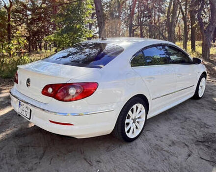 Білий Фольксваген CC / Passat CC, об'ємом двигуна 1.98 л та пробігом 295 тис. км за 7500 $, фото 1 на Automoto.ua