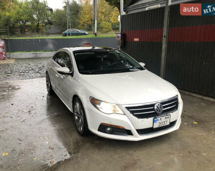 Фольксваген CC / Passat CC 2010 у Житомирі на Automoto.ua Білий Фольксваген CC / Passat CC, об'ємом двигуна 3.6 л та пробігом 355 тис. км за 6900 $, фото 1 на Automoto.ua