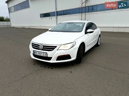 Белый Фольксваген CC / Passat CC, объемом двигателя 1.98 л и пробегом 181 тыс. км за 8500 $, фото 1 на Automoto.ua