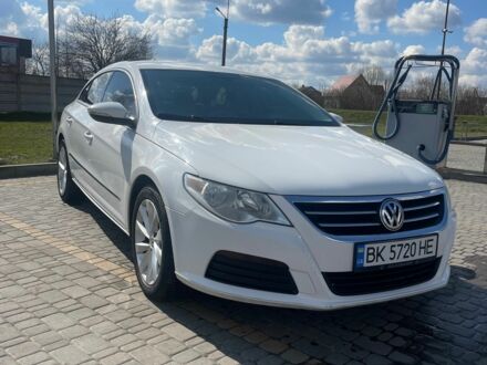 Білий Фольксваген CC / Passat CC, об'ємом двигуна 2 л та пробігом 264 тис. км за 8800 $, фото 1 на Automoto.ua