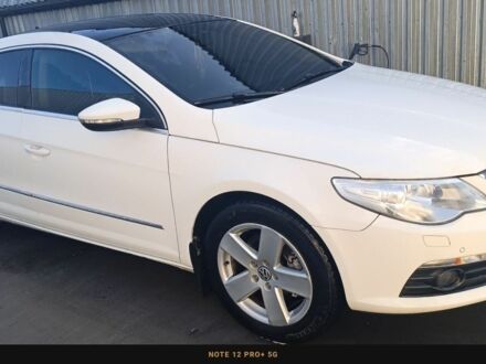 Білий Фольксваген CC / Passat CC, об'ємом двигуна 1.97 л та пробігом 282 тис. км за 8999 $, фото 1 на Automoto.ua