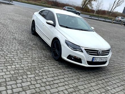 Фольксваген CC 2011 у Тернополі на Automoto.ua Білий Фольксваген CC, об'ємом двигуна 2 л та пробігом 240 тис. км за 8400 $, фото 1 на Automoto.ua