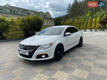 Белый Фольксваген CC / Passat CC, объемом двигателя 2 л и пробегом 270 тыс. км за 7500 $, фото 1 на Automoto.ua