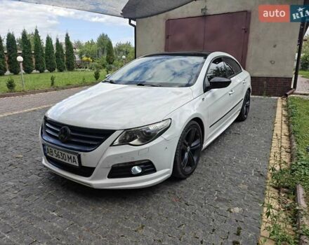 Белый Фольксваген CC / Passat CC, объемом двигателя 1.97 л и пробегом 250 тыс. км за 13800 $, фото 1 на Automoto.ua