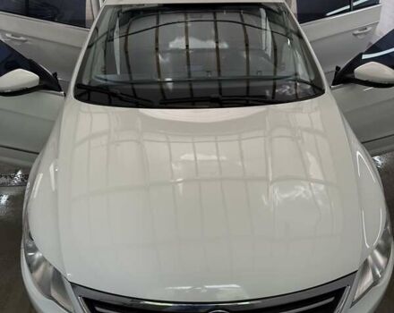 Белый Фольксваген CC / Passat CC, объемом двигателя 1.98 л и пробегом 237 тыс. км за 10800 $, фото 1 на Automoto.ua