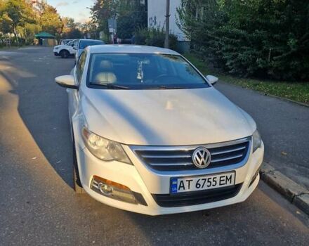 Белый Фольксваген CC / Passat CC, объемом двигателя 1.98 л и пробегом 214 тыс. км за 8000 $, фото 1 на Automoto.ua