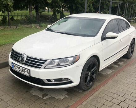 Білий Фольксваген CC / Passat CC, об'ємом двигуна 1.98 л та пробігом 180 тис. км за 10500 $, фото 1 на Automoto.ua