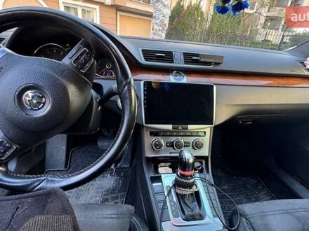 Білий Фольксваген CC / Passat CC, об'ємом двигуна 1.8 л та пробігом 220 тис. км за 9200 $, фото 1 на Automoto.ua