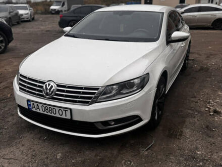 Белый Фольксваген CC / Passat CC, объемом двигателя 1.97 л и пробегом 294 тыс. км за 11000 $, фото 1 на Automoto.ua