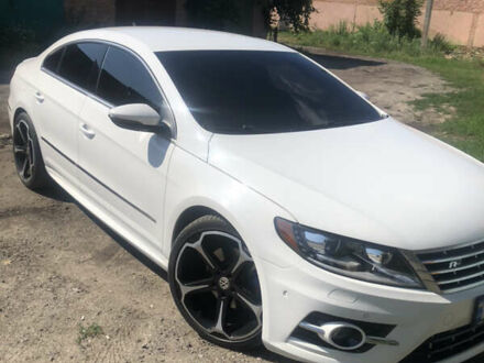Белый Фольксваген CC / Passat CC, объемом двигателя 2 л и пробегом 140 тыс. км за 13200 $, фото 1 на Automoto.ua