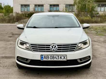 Фольксваген CC / Passat CC 2013 в Радомышле на Automoto.ua Белый Фольксваген CC / Passat CC, объемом двигателя 1.97 л и пробегом 281 тыс. км за 11000 $, фото 1 на Automoto.ua