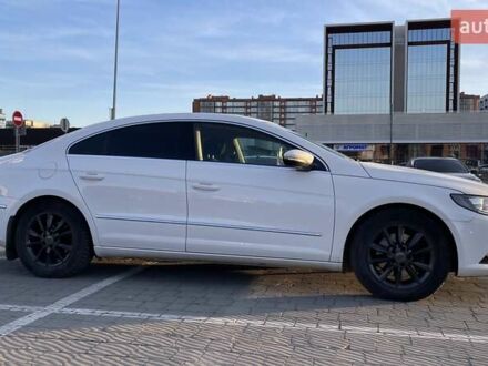 Фольксваген CC / Passat CC 2013 в Львове на Automoto.ua Белый Фольксваген CC / Passat CC, объемом двигателя 1.97 л и пробегом 357 тыс. км за 10600 $, фото 1 на Automoto.ua