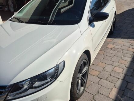 Белый Фольксваген CC / Passat CC, объемом двигателя 1.97 л и пробегом 182 тыс. км за 16000 $, фото 1 на Automoto.ua