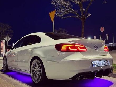 Фольксваген CC / Passat CC 2013 в Киеве на Automoto.ua Белый Фольксваген CC / Passat CC, объемом двигателя 1.97 л и пробегом 240 тыс. км за 14000 $, фото 1 на Automoto.ua